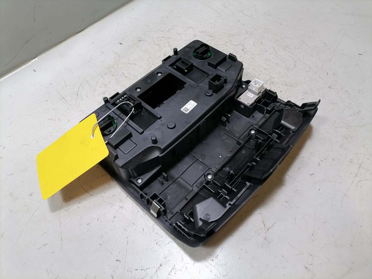 Mitsubishi Eclipse Cross original Innenraumleuchte vorn Facelift Bj.2023